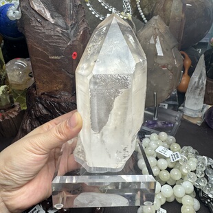 巴西老矿天狼星印记水晶850克 赠底座