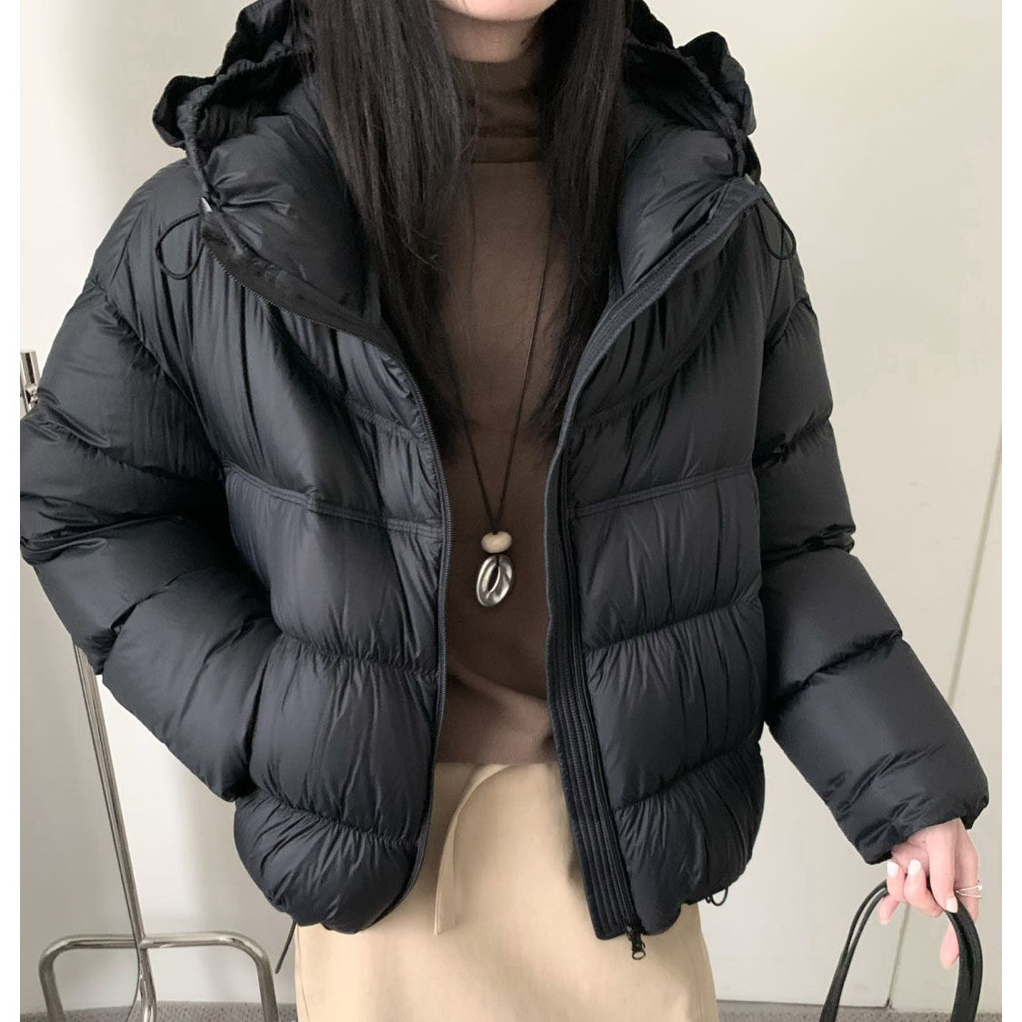 2025冬装韩系时尚连帽90白鸭绒羽绒服女短款宽松休闲泡芙感外套潮,女装/女士精品,羽绒服,淘宝优惠券,粉丝福利购,淘宝优惠卷