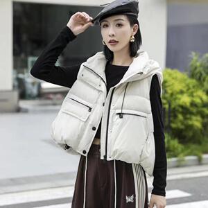 2024欧货连帽短款羽绒马甲女时尚韩版洋气工装显瘦坎肩马夹外套潮