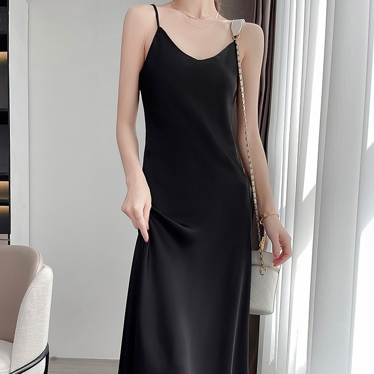 2025新款内搭西装长裙女 显瘦醋酸打底裙修身真丝缎面吊带连衣裙