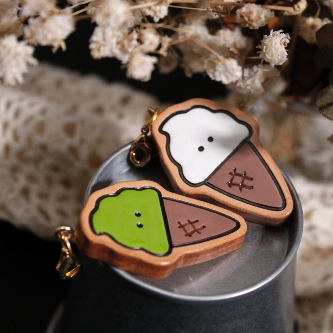 弹力绑带冰淇淋雪糕筒挂件手账本活页a7 a6 m5 真皮钥匙头层牛皮