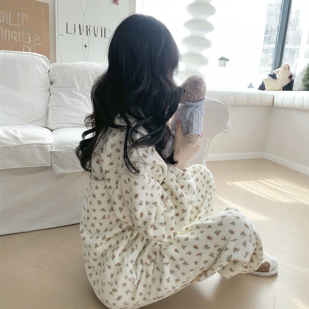 韩国单女士睡衣加厚毛绒翻领碎花图案长袖长裤可外穿家居服套装女