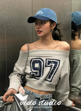 徐若晗同款灰色一字肩卫衣女25春秋韩系休闲短款一字领斜肩上衣潮