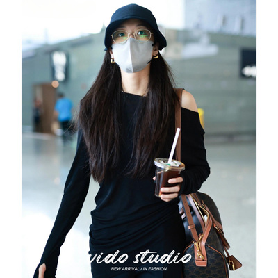 简约纯欲体恤黑色漏肩上衣潮款