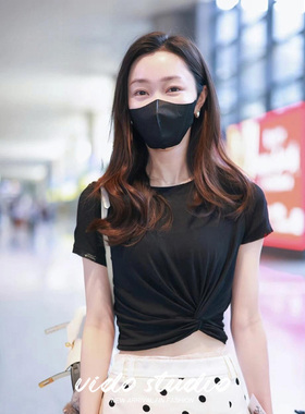 宋轶同款黑色短款t恤女圆领短袖露脐修身高腰小众交叉扭结上衣夏