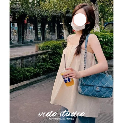 vidostudio吊带杏色上衣甜美