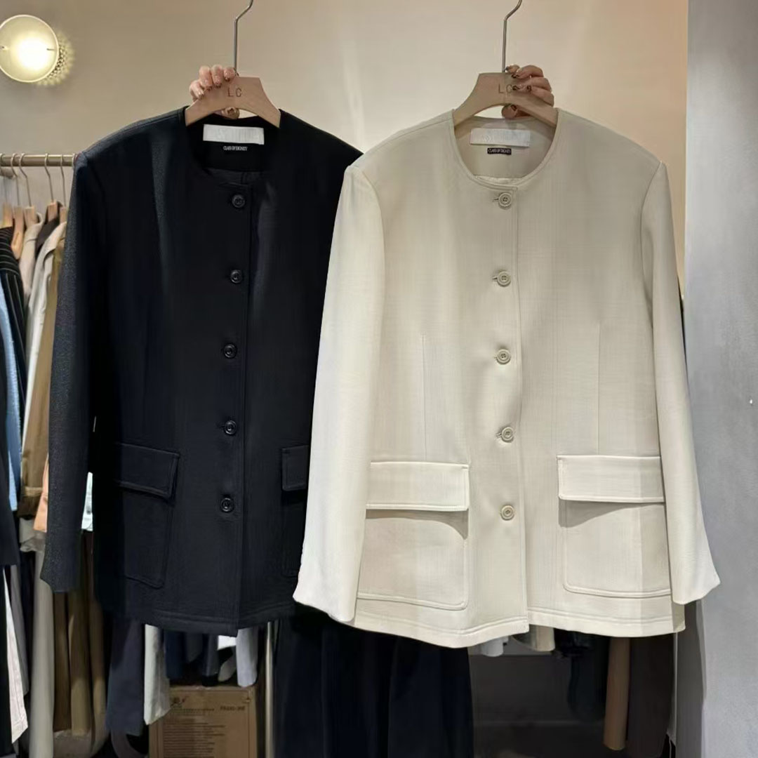 大口袋圆领白色小香风外套女秋季