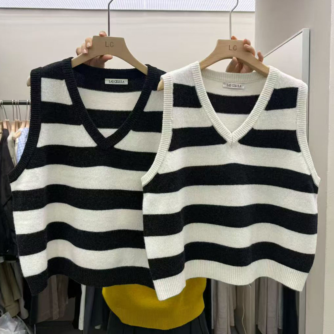 条纹百搭无袖V领马甲背心女