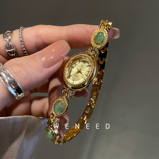 weneed复古小表盘手表女款 女士精致小巧高级感女表 轻奢小众手链式