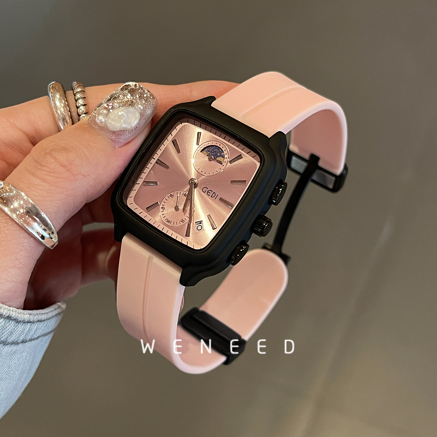 weneed2025新款多巴胺樱花粉手表女款轻奢小众时尚潮流百搭女表
