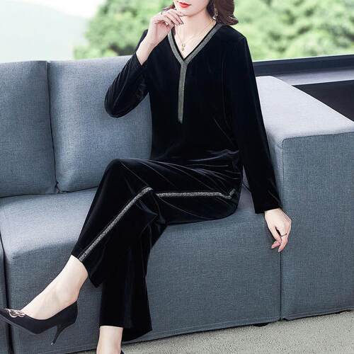 胖妹妹金丝绒套装女2025中年