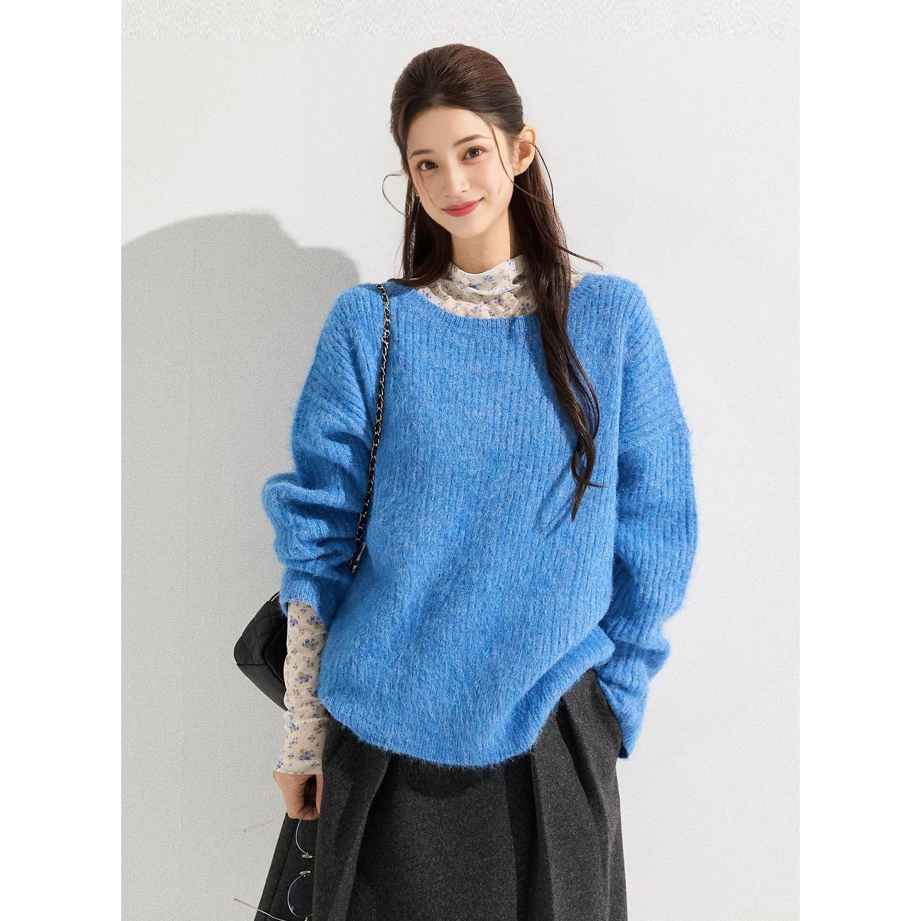 Mostar 海马毛蓬松船领斜肩毛衣女秋冬韩系宽松套头外穿毛织上衣