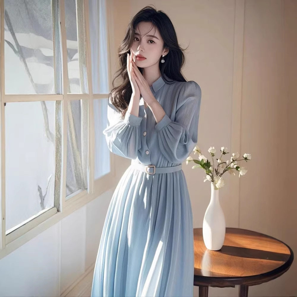 温柔风蓝色长袖连衣裙春款女法式气质绝美气质海边度假风收腰裙子