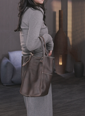 东倪MF 水桶包菜篮子简约风法式单肩包女士通勤斜挎 85C221007