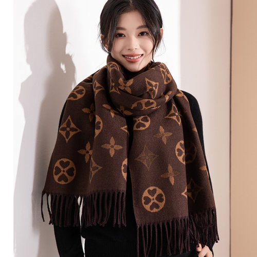 围巾秋冬女仿羊绒网红韩系氛围轻奢高级感加厚披肩外搭保暖围脖