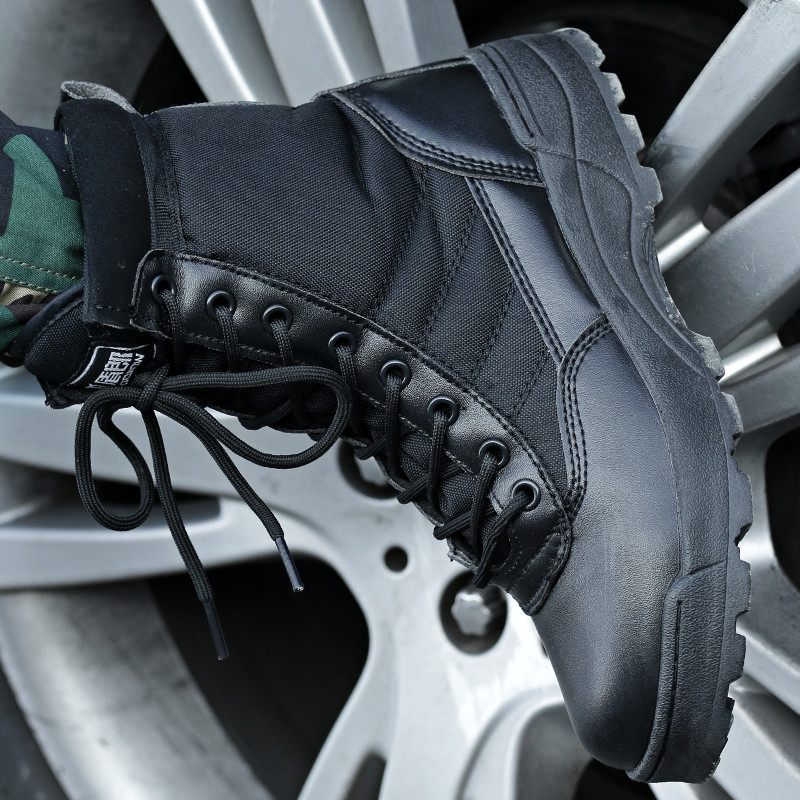 Boots militaires en cuir - porter - Ref 1397950 Image 1