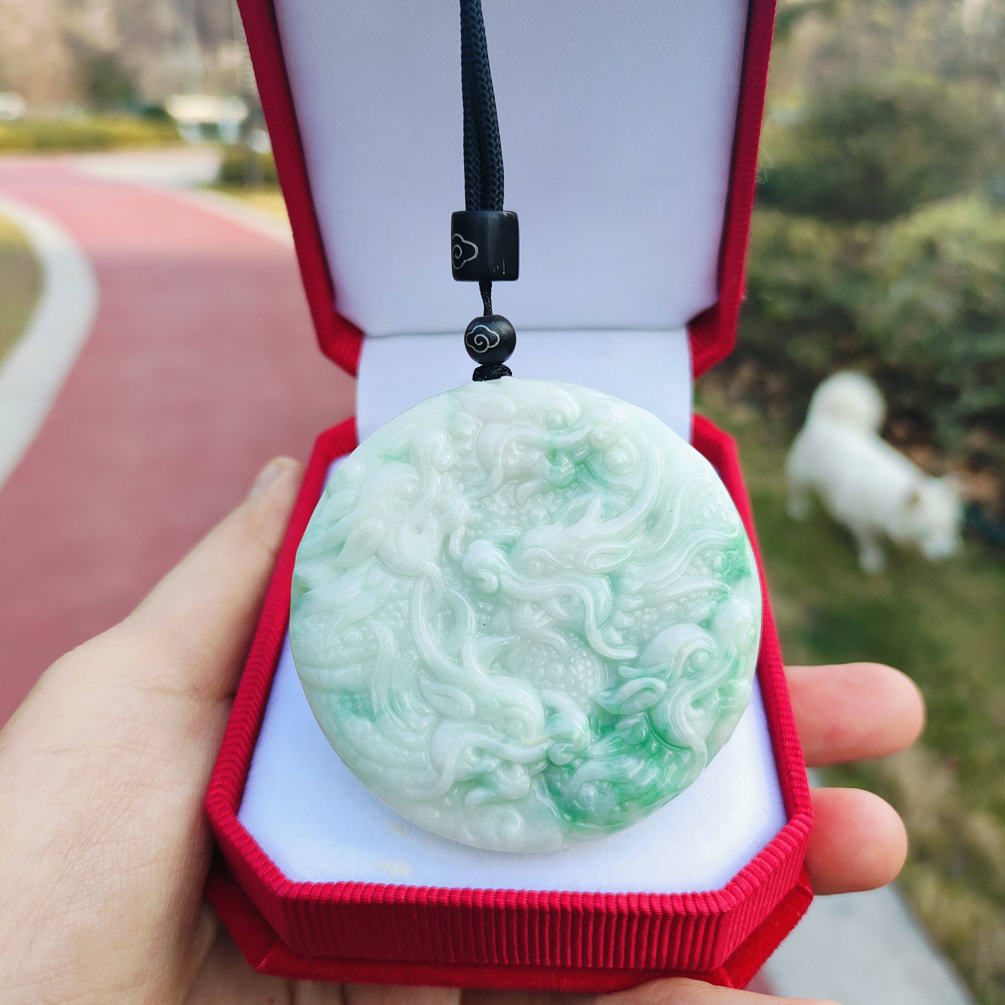 天然翡翠A货玉挂件盘龙观音风景吊坠葫芦佛公玉项坠貔貅