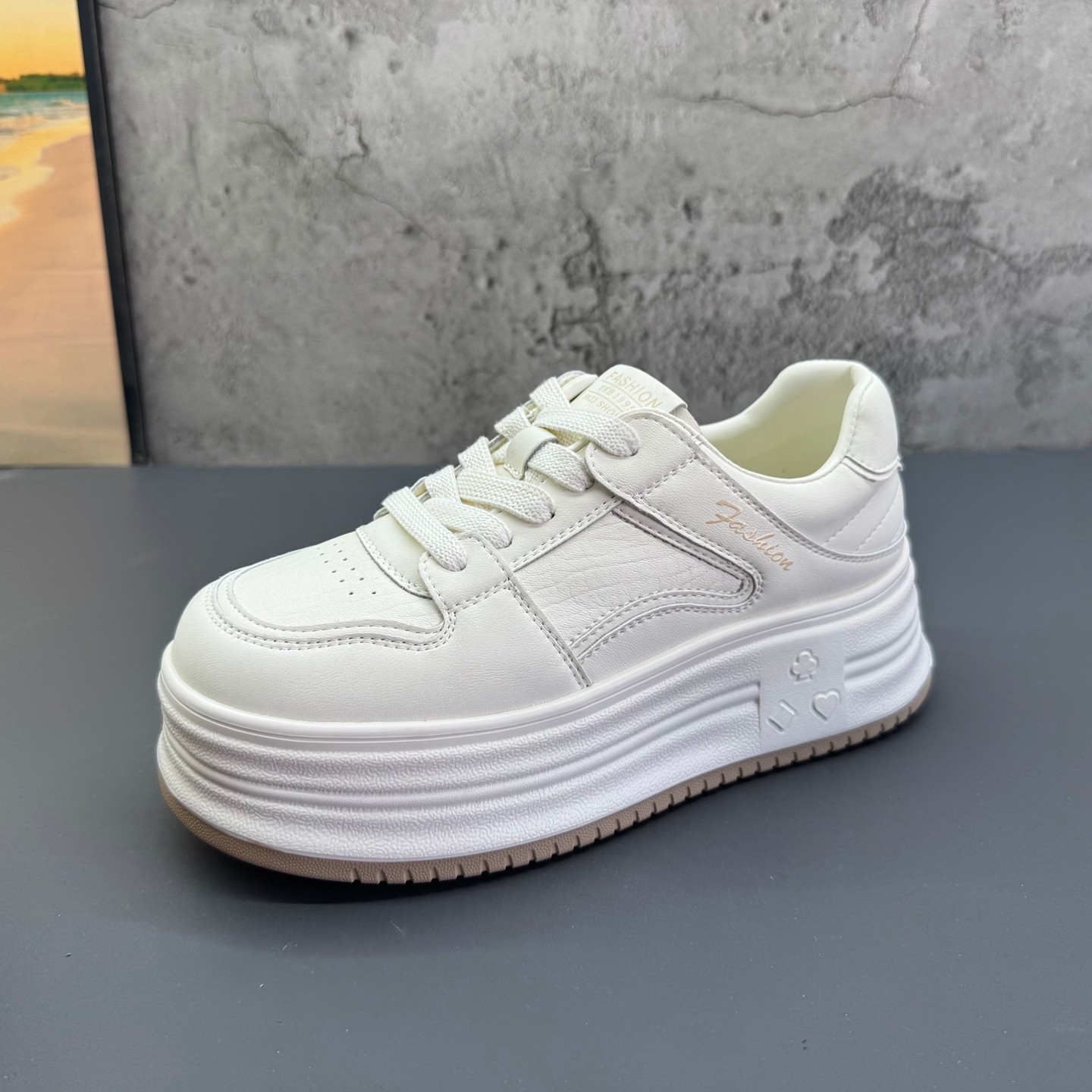 时尚学院小白鞋2026春季新款撤柜断码真皮厚底增高爆款板鞋女鞋,女鞋,休闲板鞋,淘宝优惠券,粉丝福利购,淘宝优惠卷