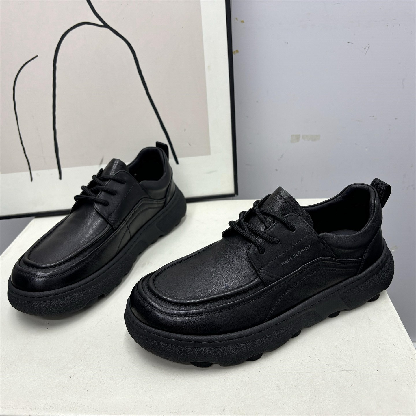 欧洲站2025秋季新款真皮青年软底圆头系带牛皮时尚百搭男单鞋皮鞋,流行男鞋,休闲皮鞋,淘宝优惠券,粉丝福利购,淘宝优惠卷