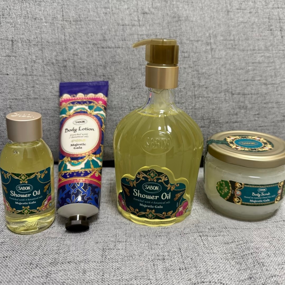 香港专柜sabon25年圣诞限定身体乳磨砂膏沐浴油护手霜桂花白玉兰
