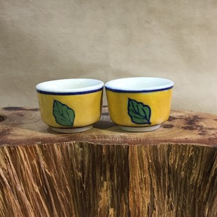 70年代手绘釉下彩小酒杯一对两只库存旧藏文玩艺术收藏