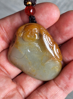 22.19克（含绳）新疆和田玉黄沁籽料《佛》挂件玉石文玩艺术收藏