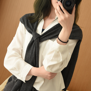 纯色百搭小披肩洋气围巾女保暖假领子护肩羊毛薄款长方形四季可穿