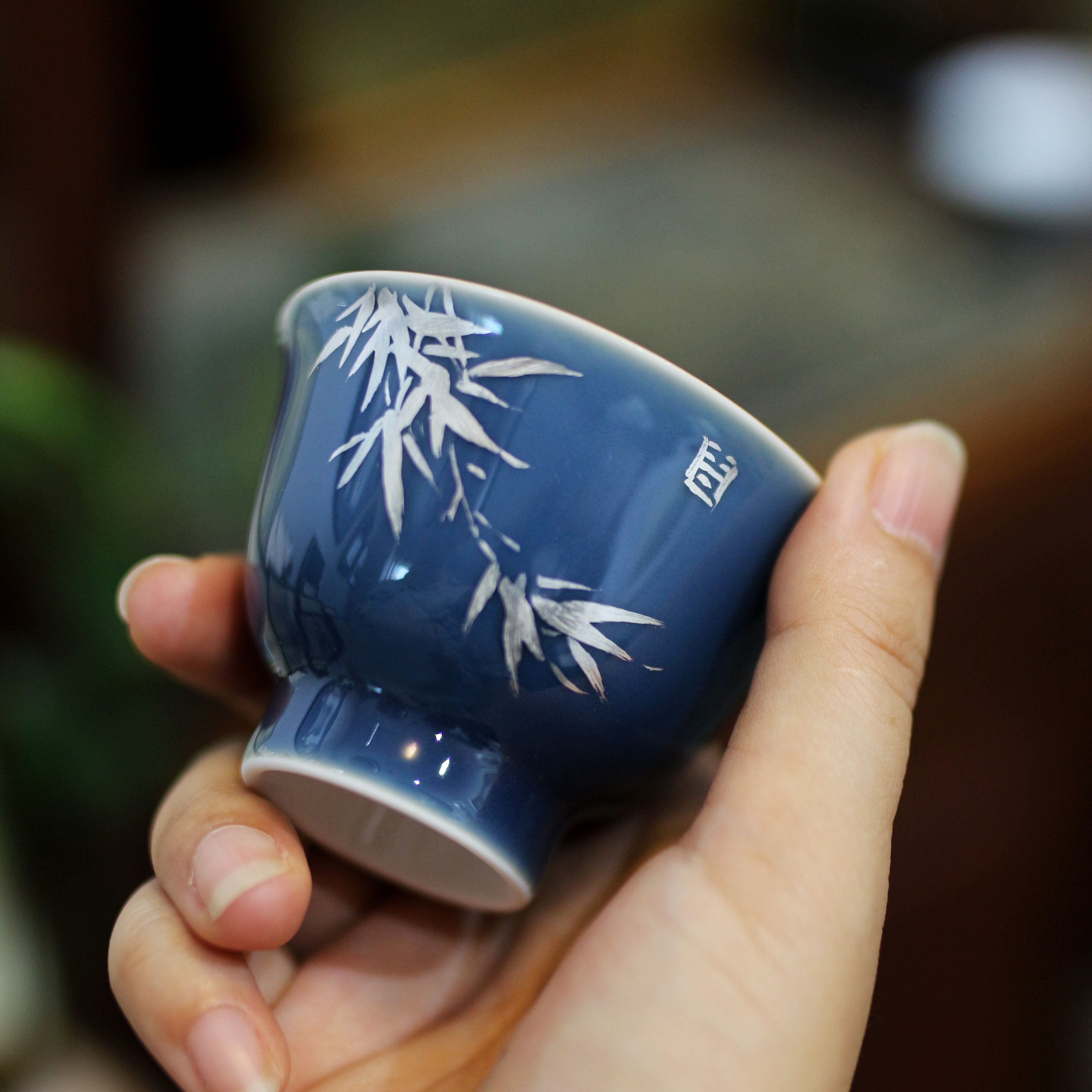 蝉心亭纯手工手绘霁青银竹主人杯