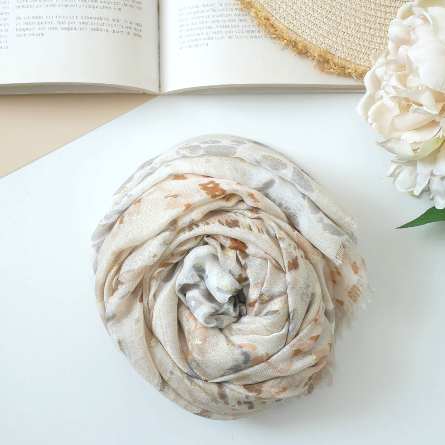 烟火日常 恬静素色几何棉麻围巾女 温柔百搭旅游丝巾空调薄披肩