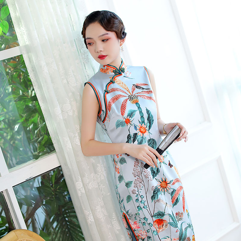 品尚华服真丝高端手工滚边时尚改良少女淑女清新旗袍裙雅致短旗袍