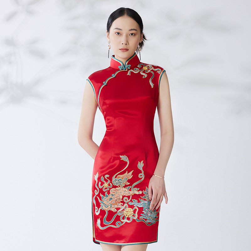 品尚华服复古敬酒宴会婚礼旗袍