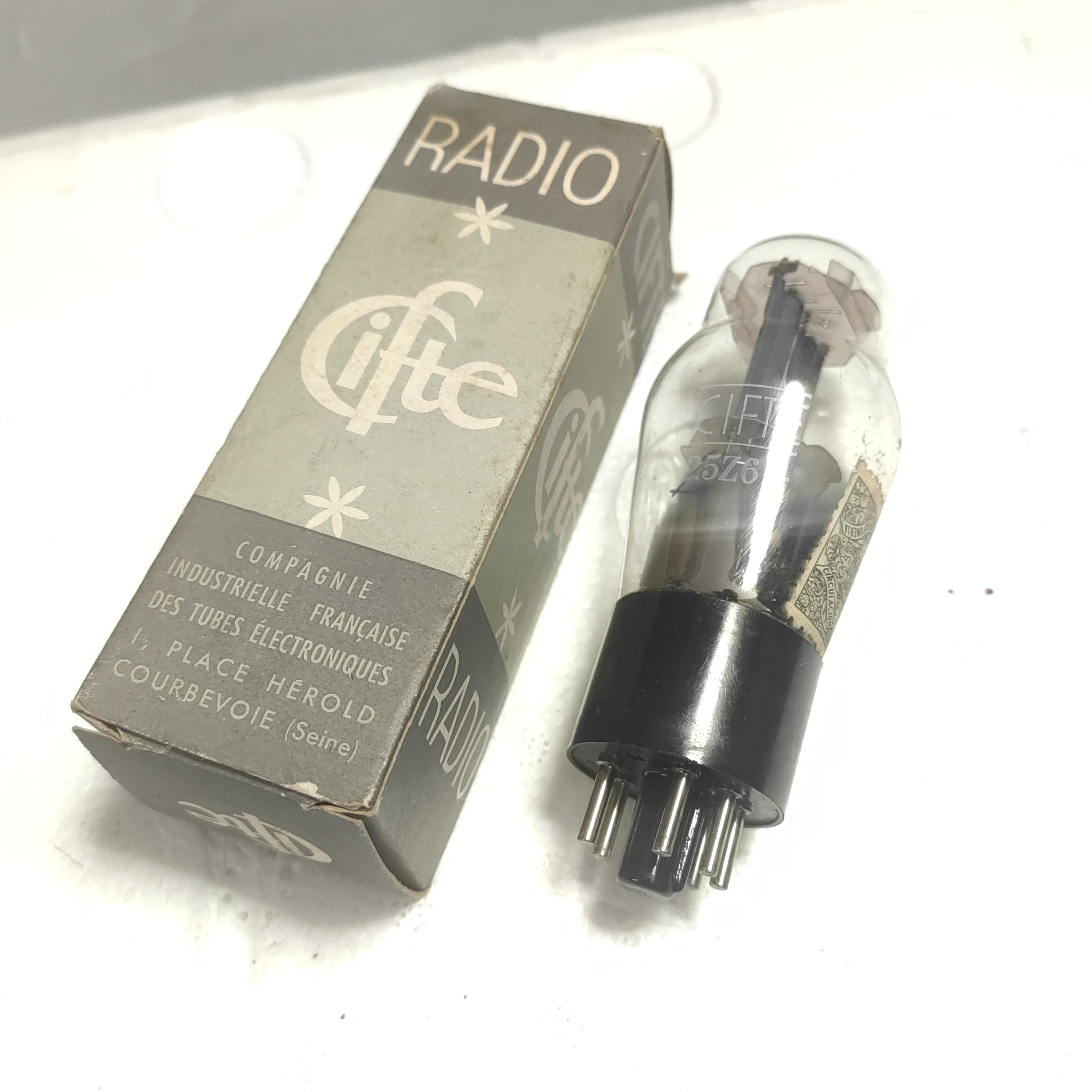 法国CIFTE 25Z6G电子管 原盒包装早期古董管原盒未使用过