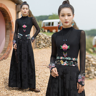 大码 民族风早秋款 打底衫 口绣花长袖 黑色百搭女上衣T恤 高领纯色袖