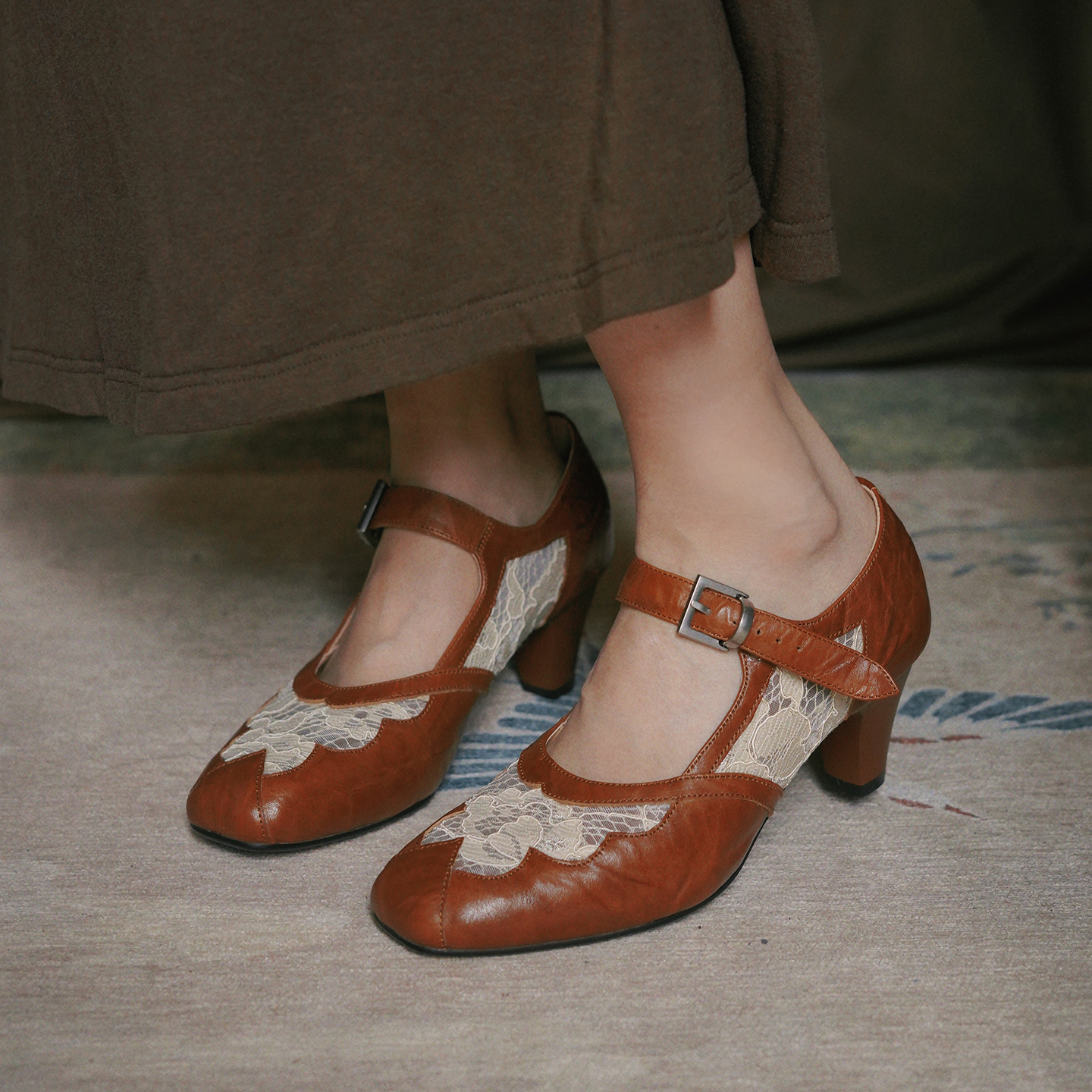奈里法式复古蕾丝高跟玛丽珍单鞋