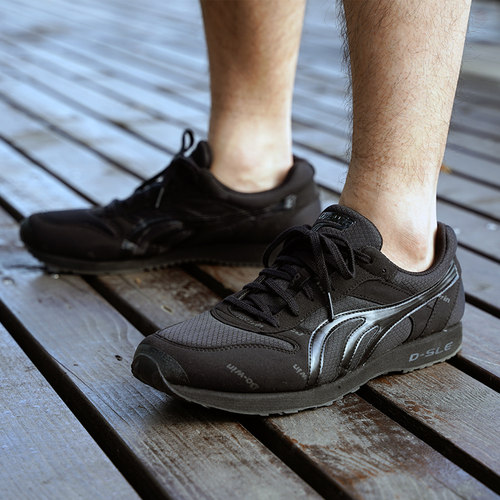 多威跑鞋男体能训练鞋黑色作训鞋