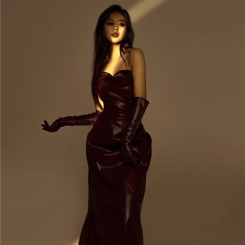 无袖晨袍性感高端轻奢皮裙酒红色