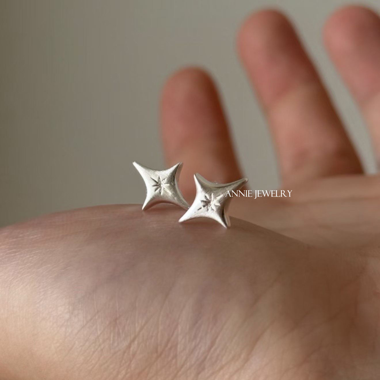Annie Jewelry 精致简约设计感 通体925纯银磨砂拉丝四芒星星耳钉,饰品/流行首饰/时尚饰品新,耳钉,淘宝优惠券,粉丝福利购,淘宝优惠卷