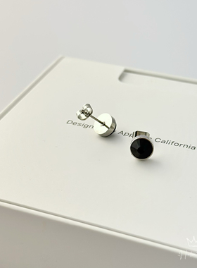 Haha仙儿潮流简约925银黑色锆石耳钉女潮牌个性小众设计感耳饰男