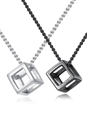 潮流百搭镂空正方形钛钢男士项链