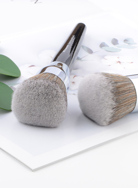 丝家61大号圆头散粉刷一支装超软高光腮红蜜粉刷初学者定妆刷密实