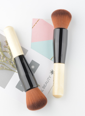 BB同款圆头粉底刷腮红刷白木柄魔术刷多功能化妆刷美妆工具