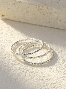 999纯银波光粼粼满天星戒指女时尚ins风素圈食指戒闭口菱形尾戒潮