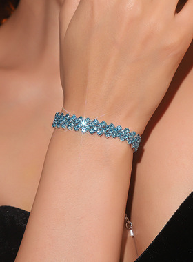 町卡施家奢华气质超闪满钻手链女 时尚几何菱形三排水钻手环手饰