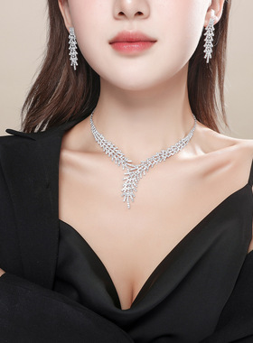 耳环套装镶钻闪亮耳钉百搭时尚女