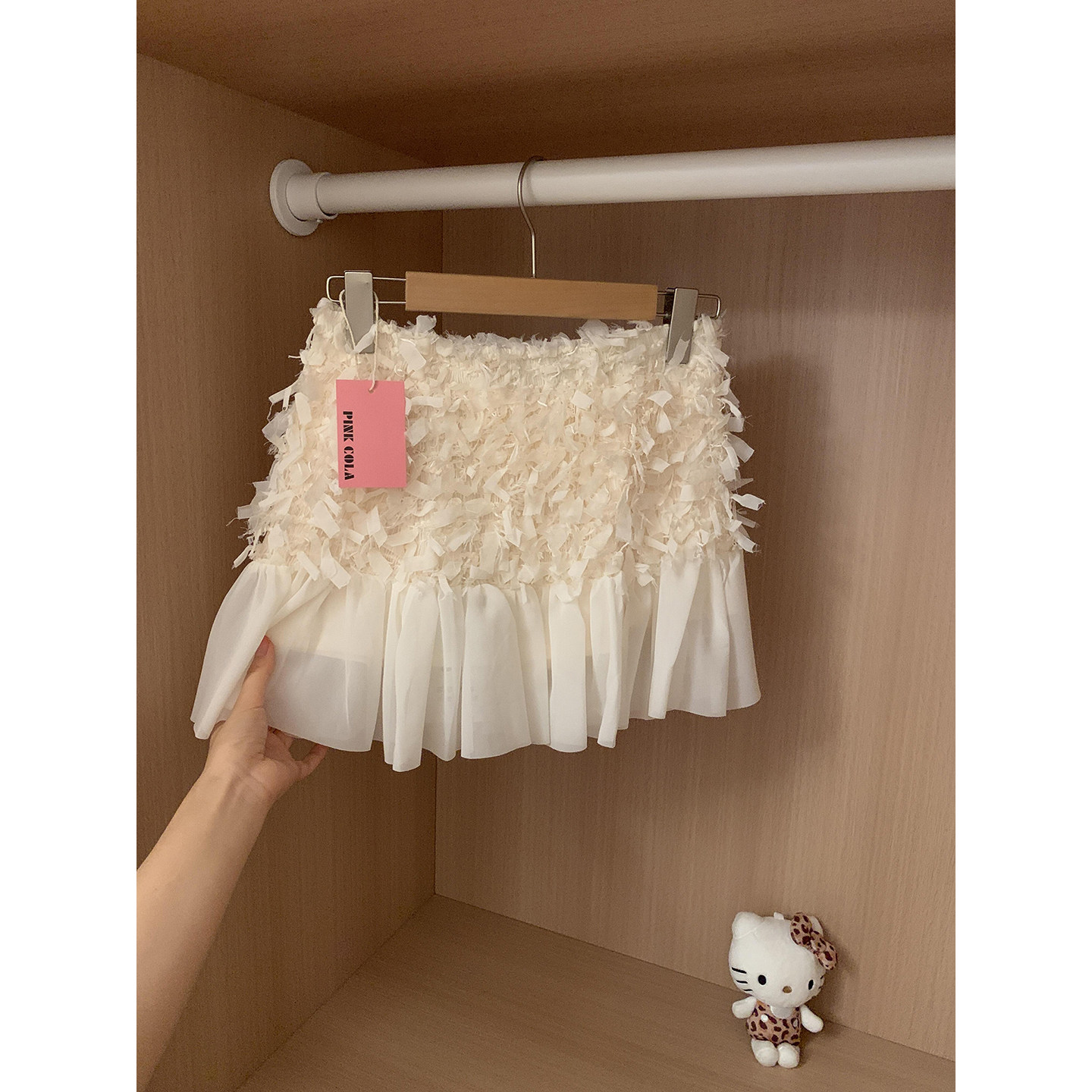白色荷叶边网纱半身裙女2026年夏季雪纺流苏减龄显瘦甜美蓬蓬短裙