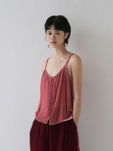 原隐秋冬复古名媛红天鹅绒V领休闲短款 加绒内搭真丝丝绒小吊带女