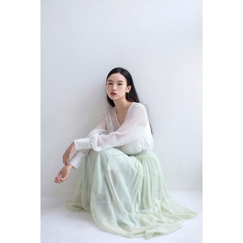原隐长裙大摆裙复古简约开叉