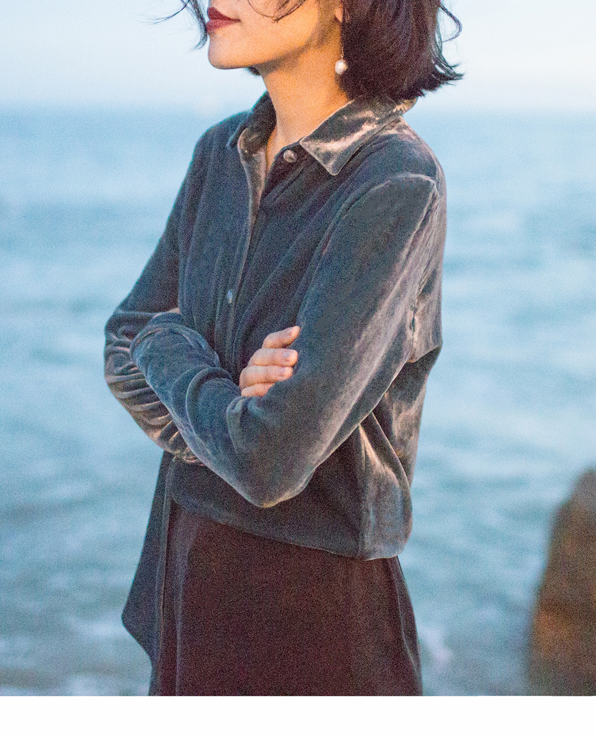 YUANYIN法式复古桑蚕蓝色丝绒衬衫chic小众冷淡系高级感上衣女士