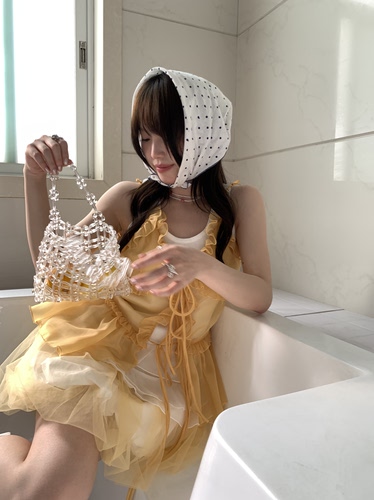 FOUR SEVEN 春夏SS 重工花边拼接修身显瘦糖果色吊带