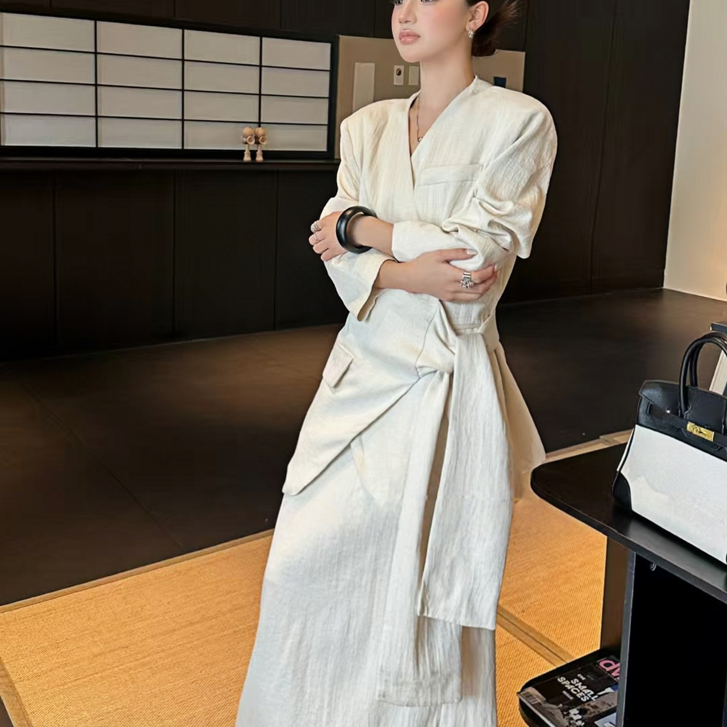 高级感时尚套装女裙2025早秋新款侧系带西装上衣高腰半身裙两件套